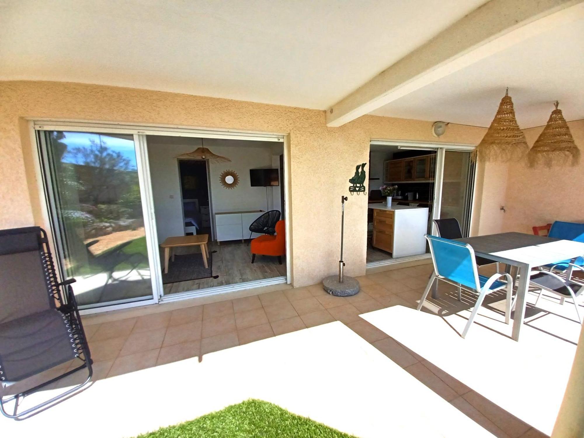 Plain-Pied Jardin 6 Personnes Clim Vue Mer Parking Wifi Terrasse Piscine Dans La Residence Saint-Pierre-la-Mer (Aude) Exterior foto